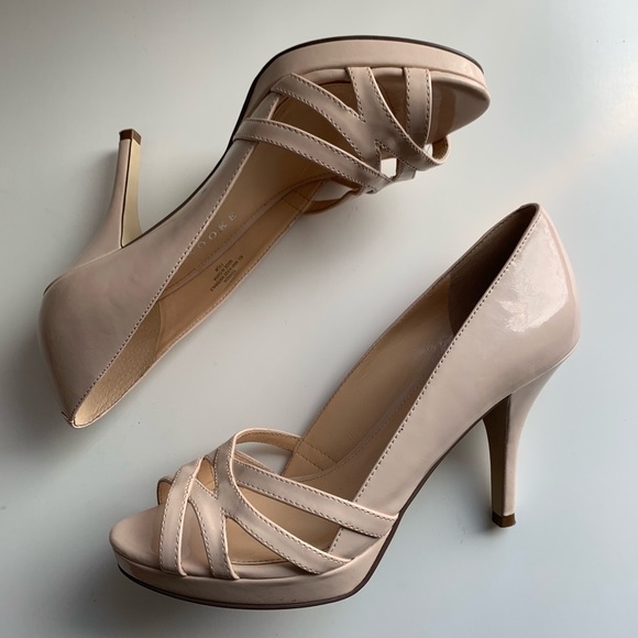 Audrey Brooke Shoes - *Audrey Brooke nude heels, 7.5